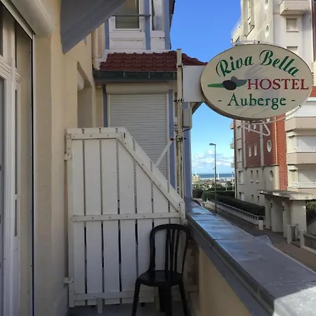 Riva Bella Hostal *