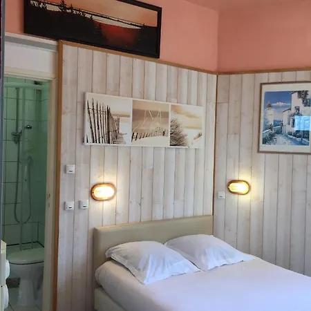 Riva Bella Hostal