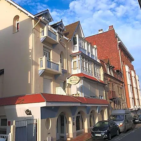 Riva Bella Hostel